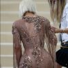 'Cirurgia plástica faz um corpo bonito', disparou um internauta sobre o corpo de Kylie Jenner