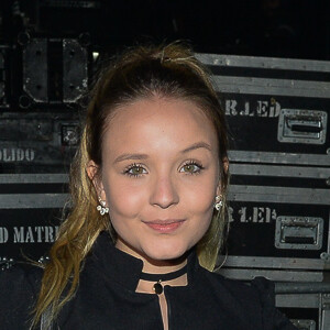 Larissa Manoela foi ao show de Anitta e não posou com Thomaz Costa