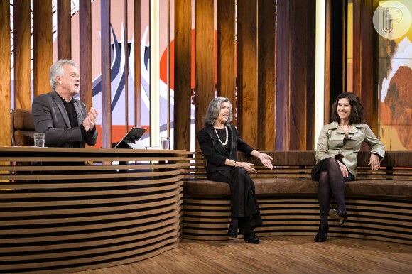 Pedro Bial entrevistou na sua estreia Carmen Lúcia, ministra do Supremo Tribunal Federal, e Fernanda Torres
