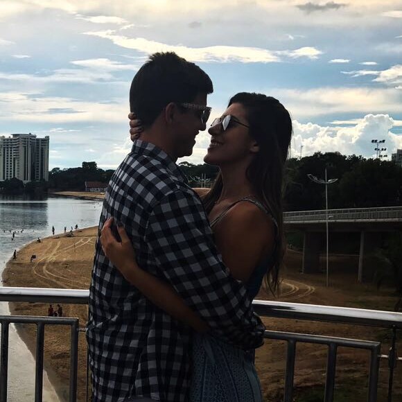 O ex-BBB Manoel avaliou a relação com Vivian depois de visitá-la em Manaus