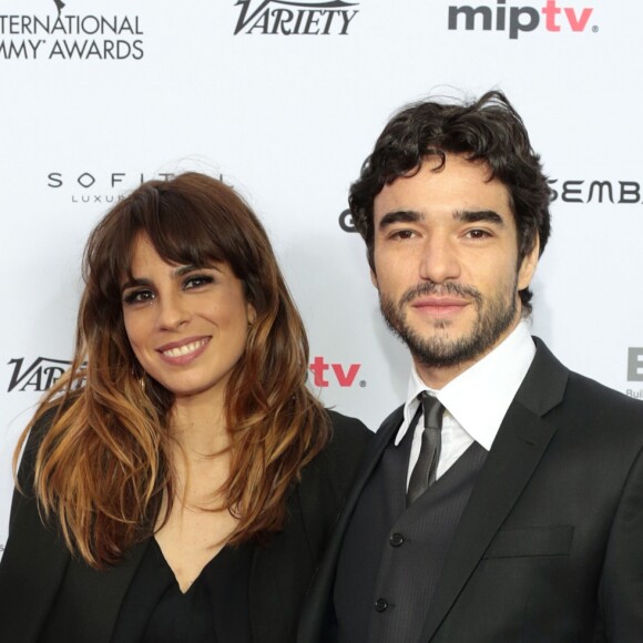 Maria Ribeiro e Caio Blat se separaram após quase 10 anos de casamento