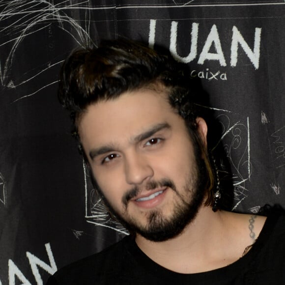 Luan Santana falou que seu primeiro beijo foi com 14 anos