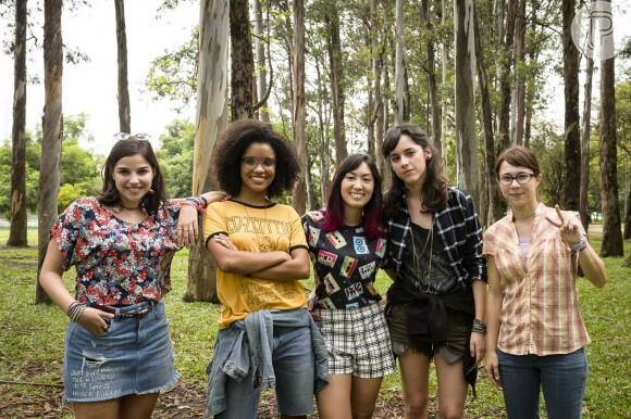 A união entre as protagonistas de 'Malhação - Viva a Diferença' foi destaque na web: 'Quero girlband'