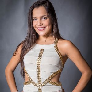 A ex-BBB Emilly tentou conseguir um Iphone 7 Plus em troca de permuta, segundo o jornal 'O Dia'