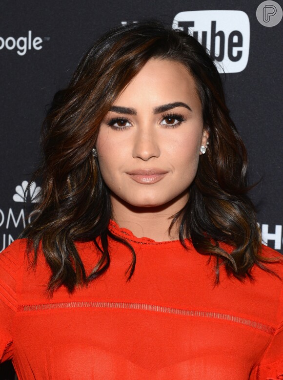 Demi Lovato e Guilherme 'Bomba' passaram juntos o Réveillon de 2017, quando começaram a surgir os rumores de affair entre os dois