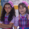 Bárbara (Renata Randel) e Frida (Sienna Belle) entregam uma roupa de príncipe para que Dulce (Lorena Queiroz) participe da peça, mas as duas se irritam porque a pequena acaba gostando da surpresa, no capítulo que vai ao ar terça-feira, dia 16 de maio de 2017, na novela 'Carinha de Anjo'