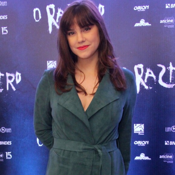 Alice Wegmann está no elenco de 'O Rastro', longa de suspense e terror, cuja pré-estreia aconteceu no Rio de Janeiro na noite desta quarta-feira, 10 de maio de 2017