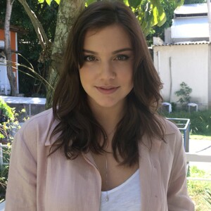 Alice Wegmann estuda Publicidade na Pontifícia Universidade Católica do Rio de Janeiro