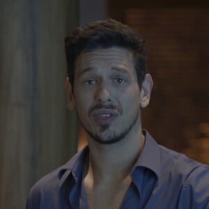 Lázaro (João Vicente de Castro) recorre contra a decisão do juiz, que o condena a pagar R$ 9,7 milhões a Gui (Vladimir Brichta), na novela 'Rock Story'