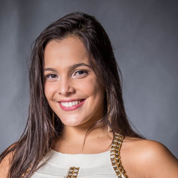 Emilly, do 'BBB17', teve seu contrato renovado com a Globo por mais seis meses