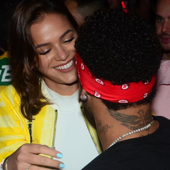 Bruna Marquezine passa temporadas na Espanha com Neymar no período longe da TV