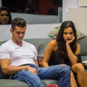 Com o fim do 'Big Brother Brasil 17', Emilly e o médico Marcos Harter terminaram o romance