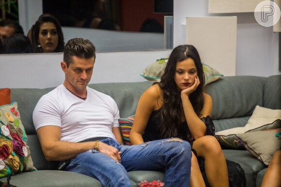Com o fim do 'Big Brother Brasil 17', Emilly e o médico Marcos Harter terminaram o romance
