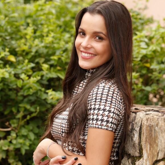 Emilly está ganhando R$ 20 mil por presença VIP em eventos