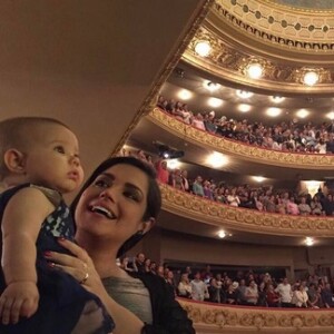 Thais Fersoza já é mãe de Melinda, de 9 meses