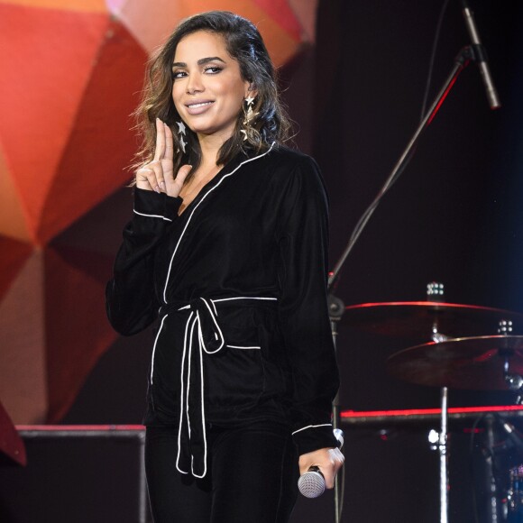 Anitta disse que não teve namoro sério desde que ficou famosa