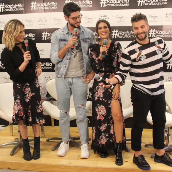 Giovana Ewbank, Kadu Dantas, Camila Coelho e Bruno Gagliasso se divertiram durante o lançamento da coleção da Riachuelo