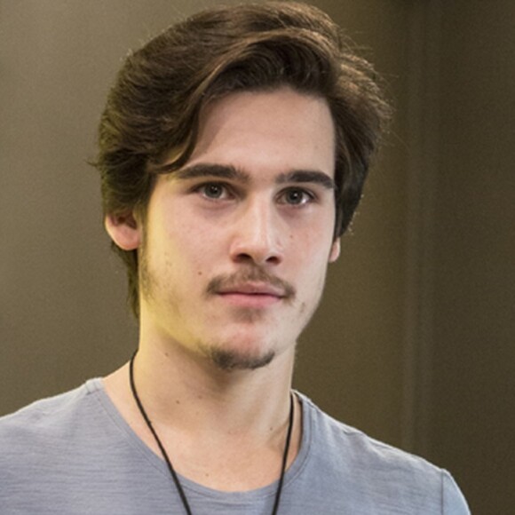 Nicolas Prattes vai interpretar um psicopata em filme de Diego Freitas