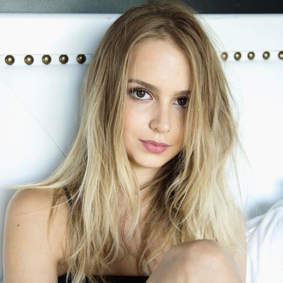 Apesar de não concordar com a postura de Clara em não contar para Lica (Manoela Aliperti) que seus pais estavam sendo traídos em 'Malhação - Viva a Diferença', Isabella Scherer conta que tenta entender a motivação da sua personagem: 'Ela não queria machucar a amiga'