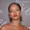 Rihanna lançou sua linha de joias para Choppard e apostou em acessórios de brilhantes