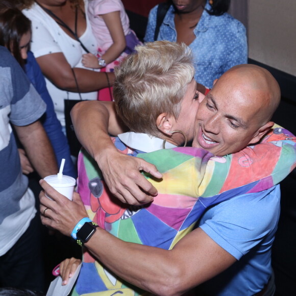 Xuxa recebeu o carinho do coreógrafo Fly