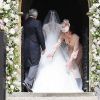 Kate ajudou a arrumar o vestido de noiva de Pippa Middleton