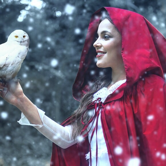 Este ano, Emilly passou o primeiro Dia das Mães sem a matriarca, Marisa. 'Eu costumava ser a razão, aí a razão da minha vida foi morar com Deus, e me deixou todo seu amor, me deixou com seu coração! Obrigada, mãe, por me tornar coração', homenageou a jovem no Instagram