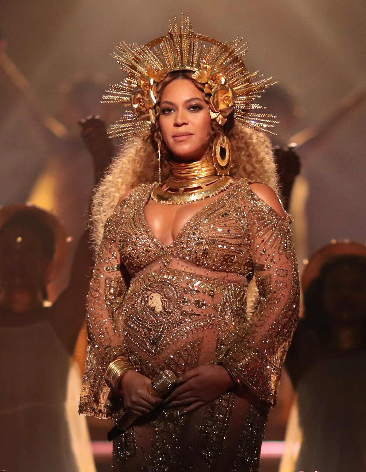 Grávida de gêmeos, Beyoncé reúne amigos em chá de bebê com tema africano -  Purepeople