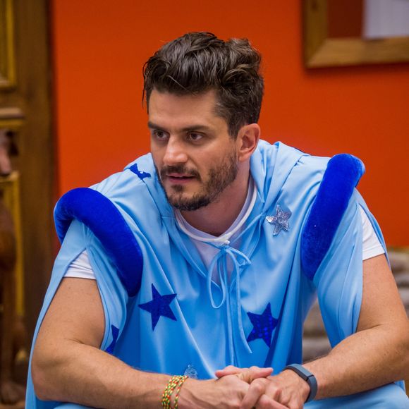 Ex-BBB Marcos disse que a agenda para cirurgias no nariz está cheia desde que deixou o reality