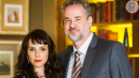 Irene (Débora Falabella) e Eugênio (Dan Stulbach) vão transar na novela 'A Força do Querer'