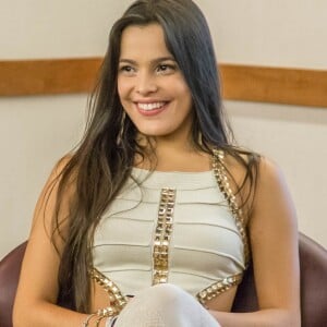 'Muito obrigada a todos os envolvidos, por todas as palavras, e por todo carinho', disse a ex-BBB Emilly