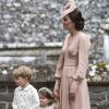 Príncipe George chorou no casamento da tia, Peppa Middleton, após levar bronca da mãe