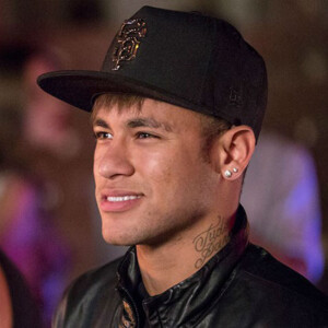 Neymar mostrou detalhes de sua casa na Espanha em programa de TV