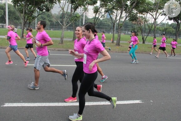Sophia Abrahão fez sua estreia em maratonas: 'Estou orgulhosa'