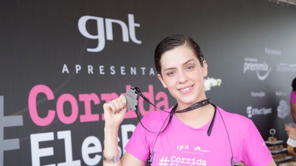 Sophia Abrahão festeja após corrida de 10 km: 'Estou orgulhosa'. Vídeo!