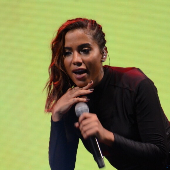 Irmão de Anitta, Renan Machado, foi procurado por Dany Possidonio, mas não houve acordo, segundo a bailarina