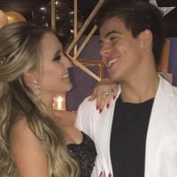 Veja 1ª foto de beijo entre Larissa Manoela e Thomaz Costa após negarem namoro