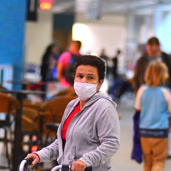 'Ela estava abalada emocionalmente por conta do meu estado de saúde e agravou com o desgaste emocional que teve durante uma negociação em São Paulo', indicou a empresária de Claudia Rodrigues