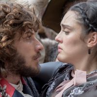 'Novo Mundo': Anna e Joaquim armam para Thomas e transam escondido. 'Único amor'