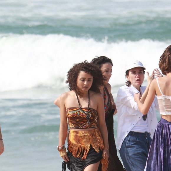 Maurício Destri gravou cenas de supersérie em praia do Rio de Janeiro nesta terça-feira, 30 de maio de 2017