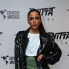 A cantora Anitta disse que ficaria tranquilamente com mulheres
