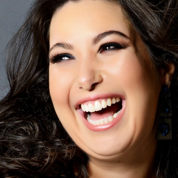 'Alinhando e balanceando os pneuzinhos', brincou Mariana Xavier na legenda da foto