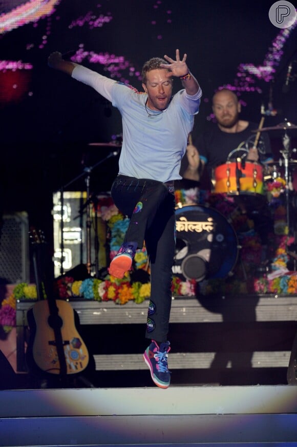 Coldplay também homenageou vítimas de atentado em tributo