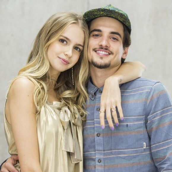 No capítulo do dia 12 de junho de 2017 da novela teen 'Malhação - Viva a Diferença', Clara (Isabella Scherer) quer brigar com Lica (Manoela Aliperti), mas é impedida por Felipe (Gabriel Calamari)