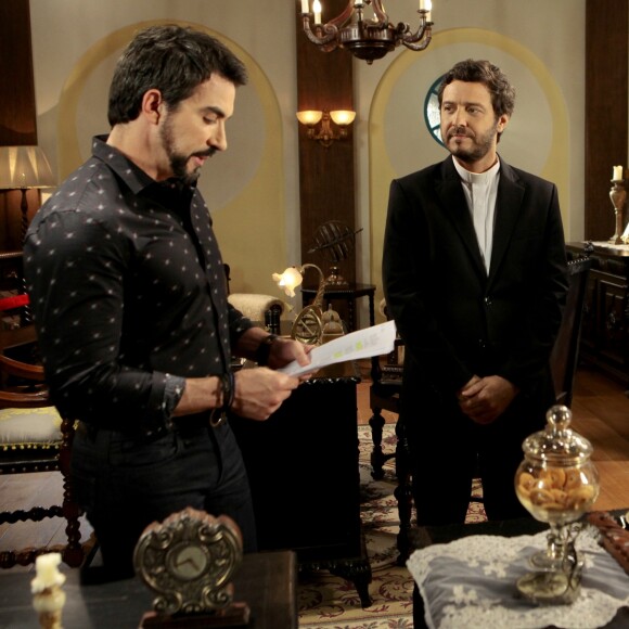 Padre Fábio de Melo participou da novela 'Carinha de Anjo' como ele mesmo