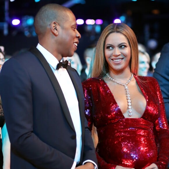Às vésperas de dar à luz, Beyoncé desembolsou R$ 4,2 milhões para ter maternidade profissional em casa