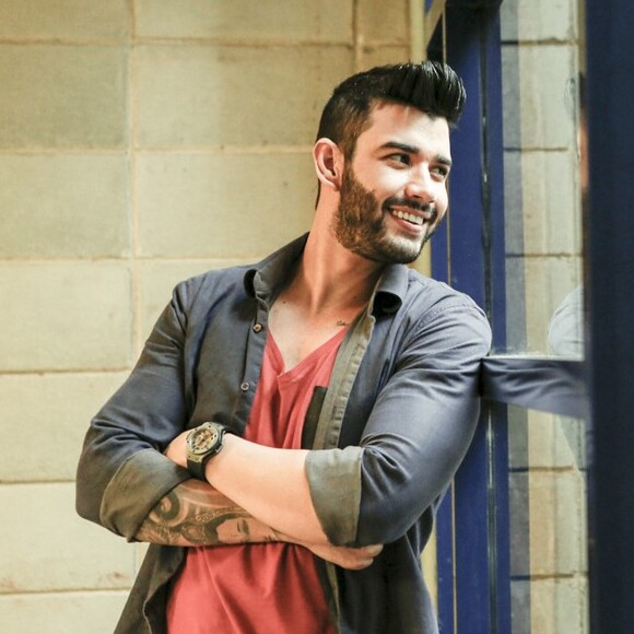 Gusttavo Lima relembrou a época de solteiro: 'Fiz minhas festas, minhas farras... era solteiro e não devia nada pra ninguém'