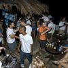 Bruno Gagliasso comemora a chegada dos 32 anos antecipadamente com festa no Bar do Cachorro, em Fernando de Noronha, em 11 de abril de 2014. O ator também lançou o site 'Amo Noronha' em parceria com o amigo Tuca Noronha