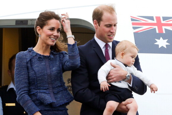 Kate Middleton e príncipe William têm como intuito apresentarem George Alexander Louis aos dois países já que o bebê será chefe de Estado da Nova Zelândia