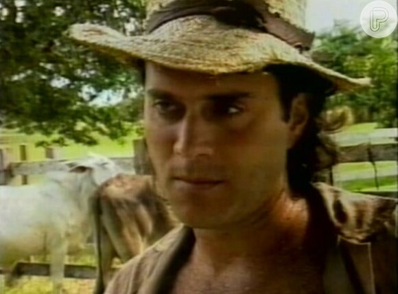 Almir Sater começou a carreira de ator na extinta Rede Manchete, na novela 'Pantanal' (1990)